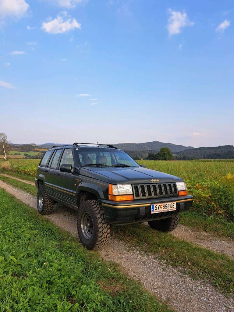 Jeep Grand Cherokee 5.2 ZJ SUV / Geländewagen