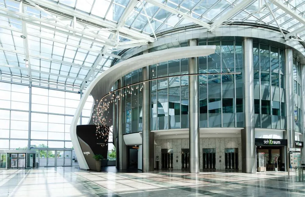 MILLENNIUM TOWER - gesamtes Geschoß - Ansicht 3