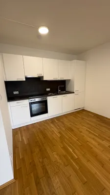 2-Zimmer-Gewerbeimmobilie mieten in Graz-Umgebung – 57 m², € 930 – Bild 2 von 6