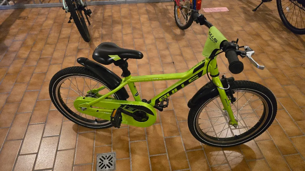 fahrradtasche anbringen Fahrrad Hinterradtasche wasserdicht 25 Liter Gepolsterte Radunterwäsche (Größe):XXL giochi Prophete Fahrrad Wandhalterung bis