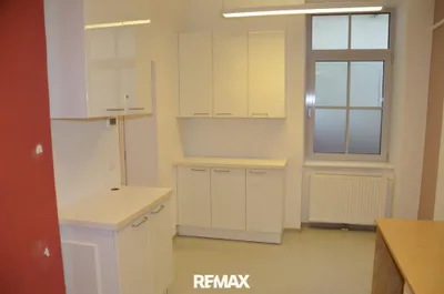 5-Zimmer-Gewerbeimmobilie mieten in Krems an der Donau – 110 m², € 1.104 – Bild 7 von 16