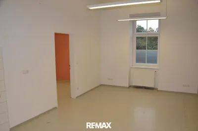 5-Zimmer-Gewerbeimmobilie mieten in Krems an der Donau – 110 m², € 1.104 – Bild 8 von 16