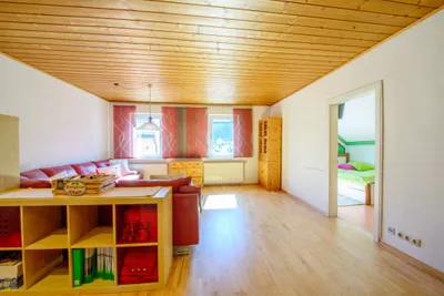 6-Zimmer-Wohnung mieten in Gmunden – 127 m², € 1.296 – Bild 8 von 18