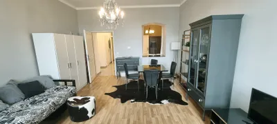 Citylage- MÖBLIERTES Apartment (fully furnished) NO PROVISION! Kurz- & Langzeit – Bild 3