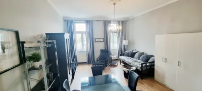 Citylage- MÖBLIERTES Apartment (fully furnished) NO PROVISION! Kurz- & Langzeit – Bild 2