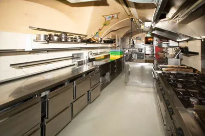 Gewerbeimmobilie mieten in Hallein – 350 m², € 3.000 – Bild 10 von 15