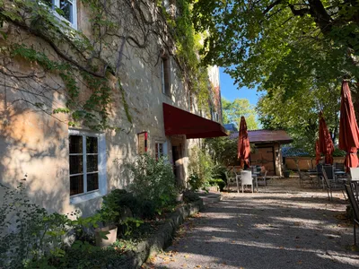 Gewerbeimmobilie mieten in Hallein – 350 m², € 3.000 – Bild 1 von 15