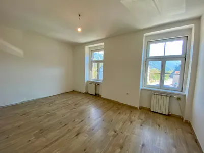 5-Zimmer-Wohnung mieten in Bruck-Mürzzuschlag – 124 m², € 1.098 – Bild 2 von 7