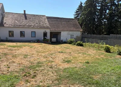 Haus kaufen in Hollabrunn – 204 m², € 210.000 – Bild 23 von 28