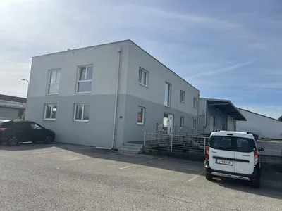 Gewerbeimmobilie kaufen in Linz Land – 1 200 m² – Bild 3 von 10