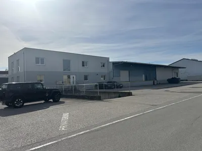 Gewerbeimmobilie kaufen in Linz Land – 1 200 m²