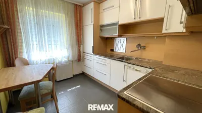 6-Zimmer-Haus kaufen in Amstetten – 141 m², € 370.000 – Bild 2 von 24