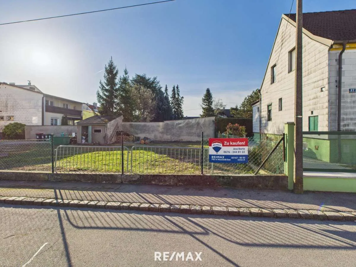 Grundstück in Bruck/Leitha, 339 m², € 199.000,-, (2460 Bruck an der