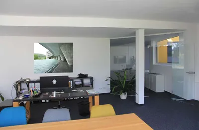 2-Zimmer-Gewerbeimmobilie mieten in Salzburg Stadt – 96 m², € 1.313 – Bild 8 von 9