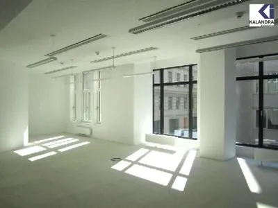 8-Zimmer-Gewerbeimmobilie mieten in Wien – 637 m², € 17.995 – Bild 16 von 20