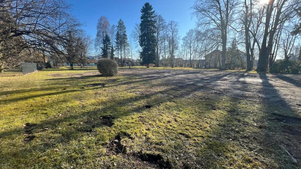Sonniges Baugrundstück in ruhiger Lage - zentral und bestens angebunden - Ansicht 2