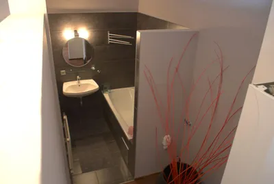Ruhige, super Lage, 62m² Wohnung im 8. Bezirk | 3 Zimmer | möbliert | Lift – Bild 2