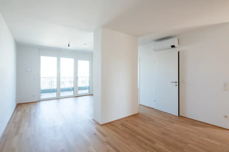 Wohngenuss nahe dem Donauzentrum - Dachgeschosswohnung mit Terrasse & Klimaanlage – pohled 2