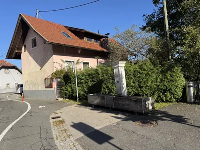 4-Zimmer-Haus kaufen in Villach – 122 m², € 149.000 – Bild 2 von 6