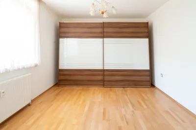 3-Zimmer-Wohnung kaufen in Wels – 90 m², € 209.000 – Bild 8 von 13