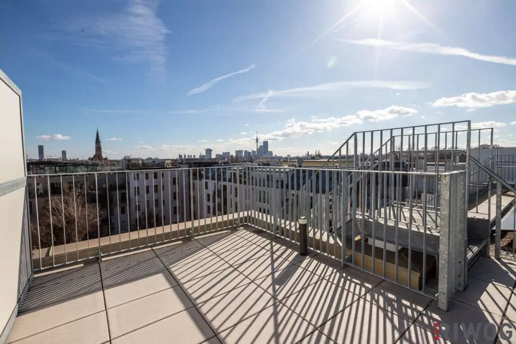ERSTBEZUG mit DACHTERRASSE | DG-Maisonette Nähe Alte Donau | Traumhafter Fernblick | Teils hofseitig | Fernwärme | TG-Stellplatz optional | Ideal für Anleger oder Eigennutzer | Nachhaltiges Projekt – pohled 2