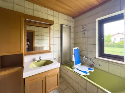 8-Zimmer-Gewerbeimmobilie kaufen in Braunau am Inn – 220 m², € 290.000 – Bild 6 von 22
