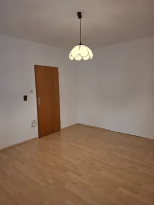 3-Zimmer-Wohnung mieten in Gmünd – 78 m², € 856 – Bild 8 von 9