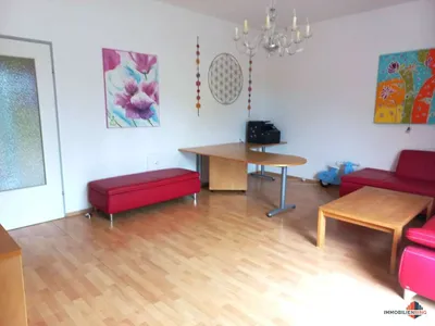 2-Zimmer-Wohnung kaufen in Baden – 65 m², € 235.000 – Bild 4 von 12