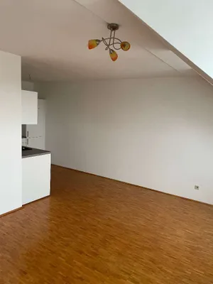 2-Zimmer-Wohnung mieten in Linz Land – 53 m², € 663 – Bild 2 von 12