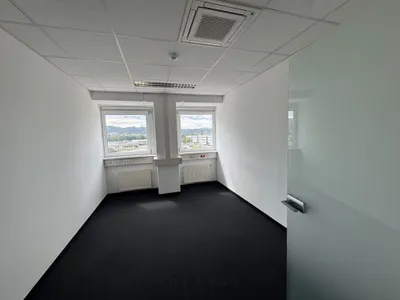 6-Zimmer-Gewerbeimmobilie mieten in Mödling – 210 m², € 2.623 – Bild 3 von 8