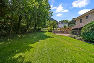 12-Zimmer-Haus kaufen in Bruck an der Leitha – 318 m², € 1.750.000 – Bild 3 von 23