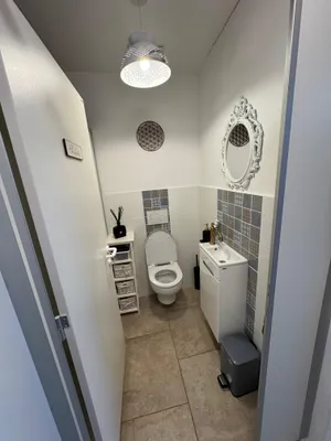 3-Zimmer-Gewerbeimmobilie mieten in Amstetten – 58 m², € 13 – Bild 10 von 11