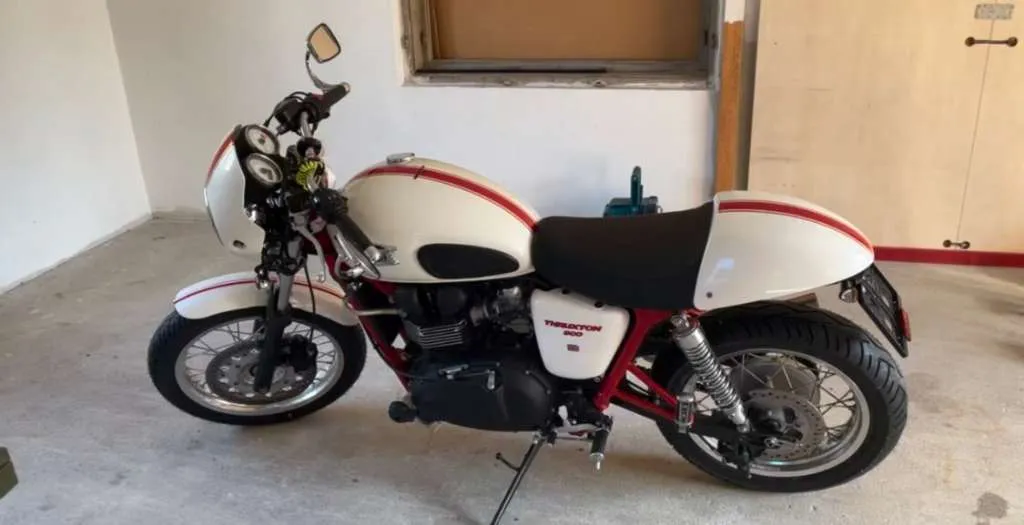 Triumph Thruxton