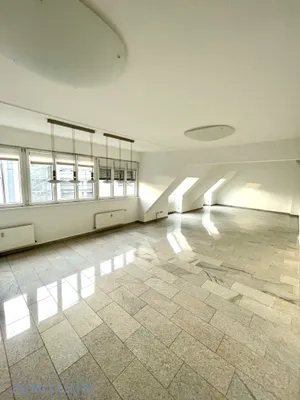 7-Zimmer-Gewerbeimmobilie mieten in Wien – 212,12 m², € 3.454