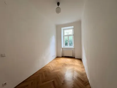 bestens 3 er WG geeignete wunderschöne Stilaltbauwohnung – Bild 3