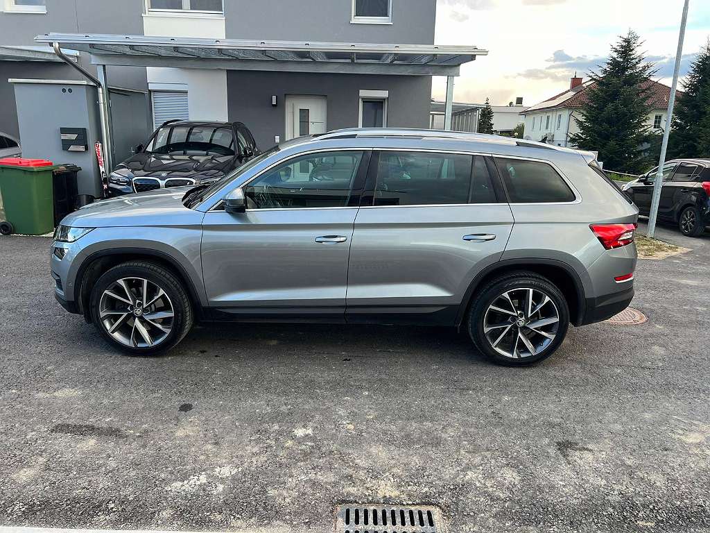 (verkauft)SkodaKodiaq2.0Allrad190PSAHKPANORAMATop-AusstattungSUV/Geländewagen