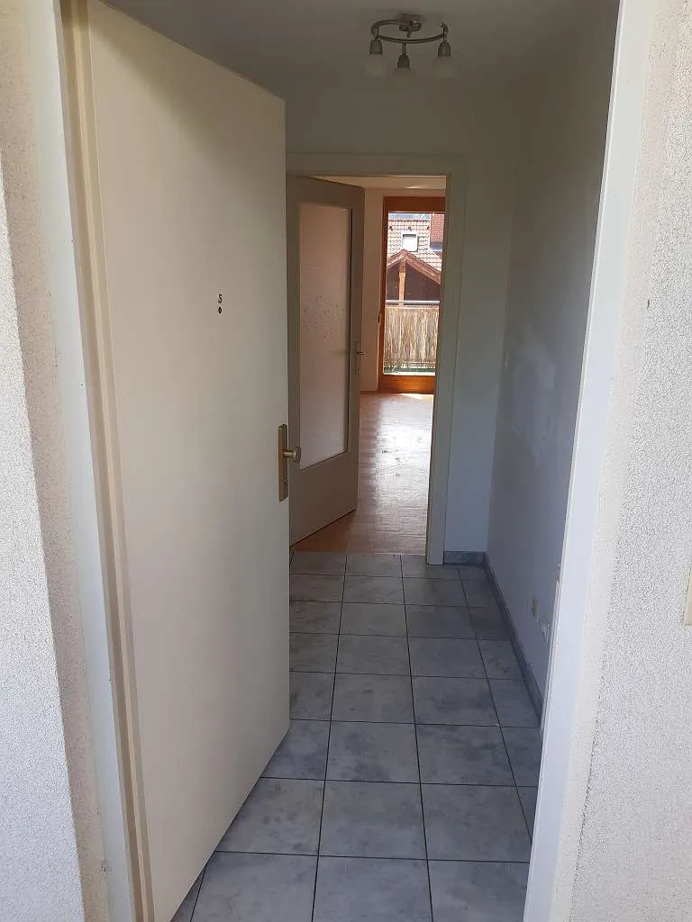Helle 60m² Wohnung in Hundsdorf-Judendorf inkl. Carportplatz - Ansicht 2