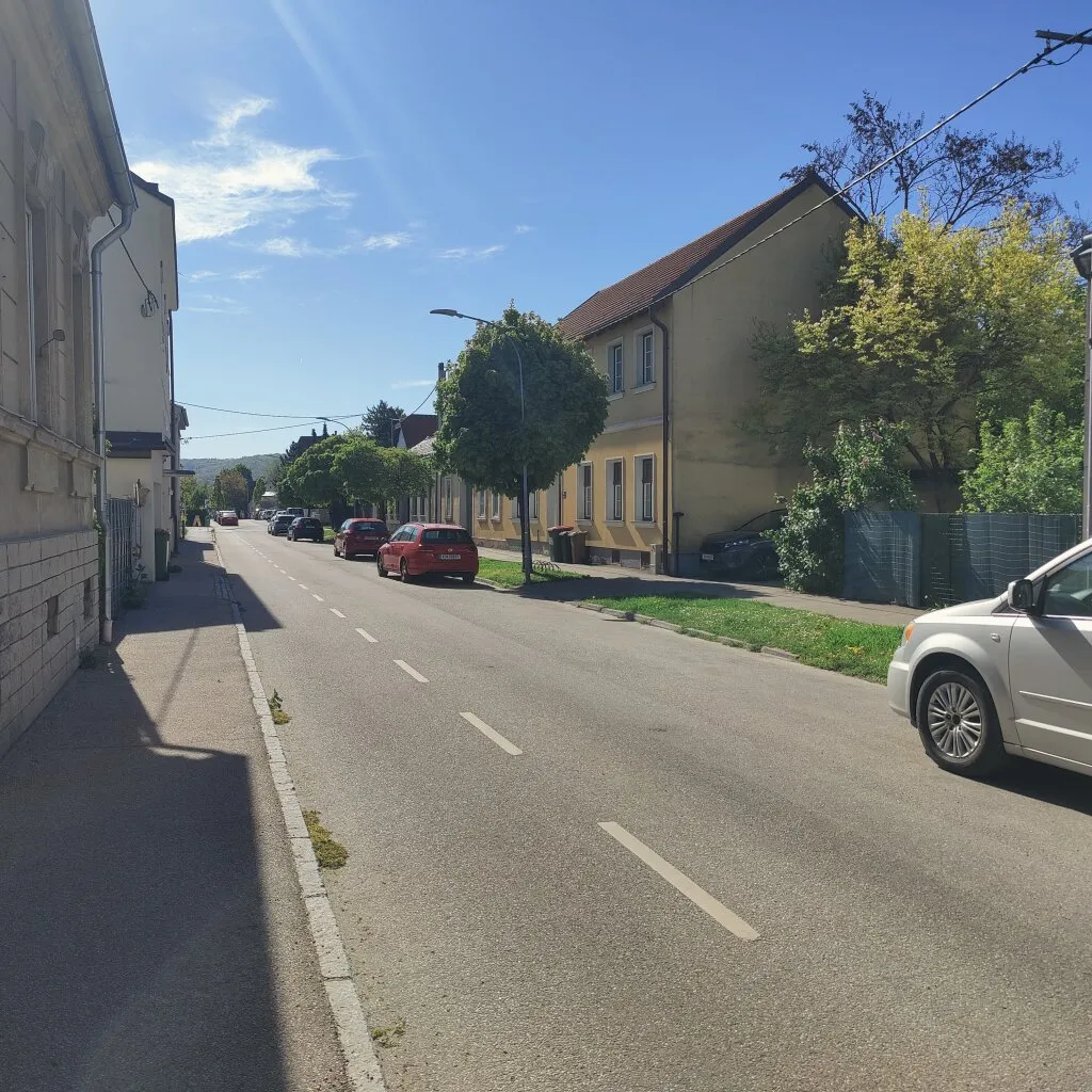 Attraktive Liegenschaft mit 4 Wohneinheiten in Korneuburg - Ansicht 3