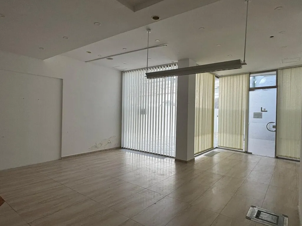 Repräsentatives Büro- oder Praxislokal in Klosterneuburg - moderne Ausstattung, großzügige Raumaufteilung - Ansicht 3