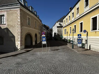 6-Zimmer-Gewerbeimmobilie mieten in Tulln – 188 m², € 1.316 – Bild 24 von 25