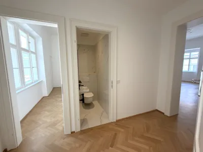 ***ERSTBEZUG*** Hochwertig Sanierte 3-Zimmer-Altbauwohnung im Herzen Wiens! – Bild 3