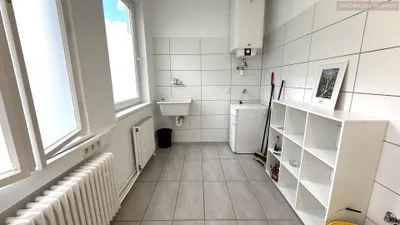 Gewerbeimmobilie mieten in Wiener Neustadt – 90 m², € 832 – Bild 10 von 17
