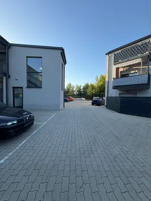 2-Zimmer-Wohnung mieten in Bruck an der Leitha – 30 m², € 580 – Bild 1 von 14