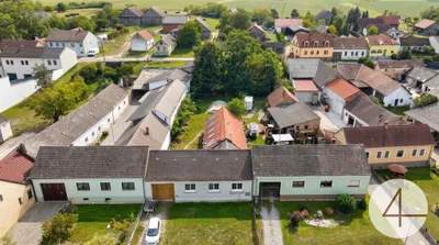 5-Zimmer-Haus kaufen in Gänserndorf – 200 m², € 315.000 – Bild 1 von 22