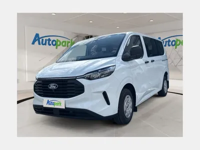 Ford Transit Custom Trend Front 320 L1 Bus