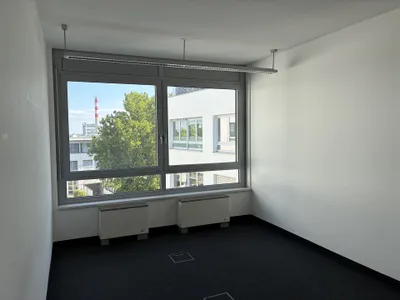 Gewerbeimmobilie mieten in Bruck an der Leitha – 296 m², € 4.484 – Bild 5 von 10