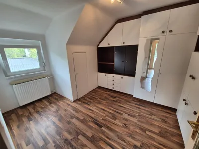 4-Zimmer-Haus mieten in Neunkirchen – 124 m², € 1.531 – Bild 15 von 32