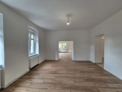 4-Zimmer-Haus mieten in Neunkirchen – 124 m², € 1.531 – Bild 10 von 32