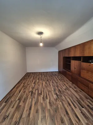 4-Zimmer-Haus mieten in Neunkirchen – 124 m², € 1.531 – Bild 16 von 32