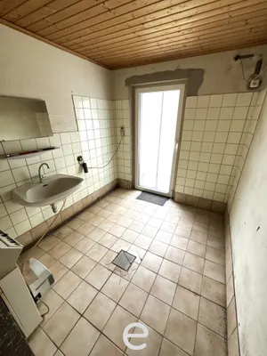 4-Zimmer-Haus kaufen in Wels-Land – 184 m², € 299.000 – Bild 15 von 31